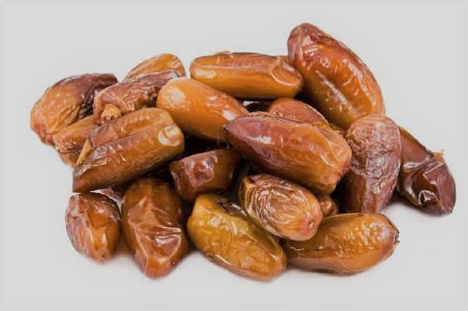 تصویر 1 از خرما زاهدی ساغر با انتخاب دقیق برای عرضه مطمئن محصول